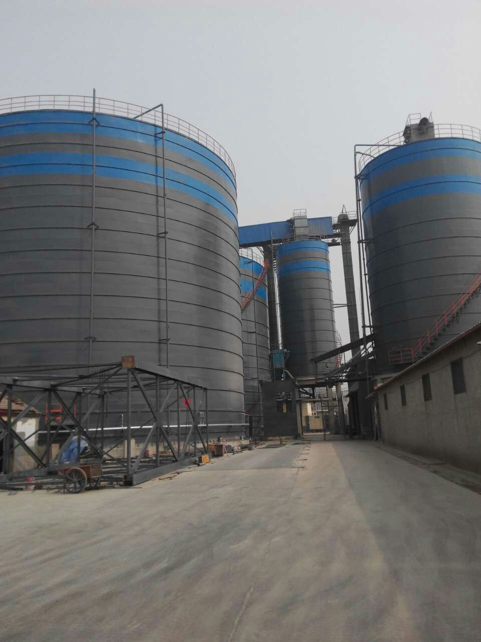 莺歌海镇粉煤灰储存库基础怎么建造